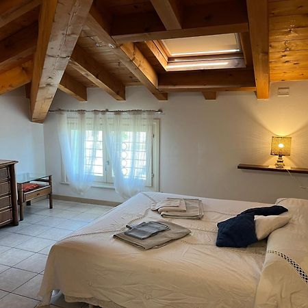 Anna Appartamento Vacanze Monticelli Brusati エクステリア 写真