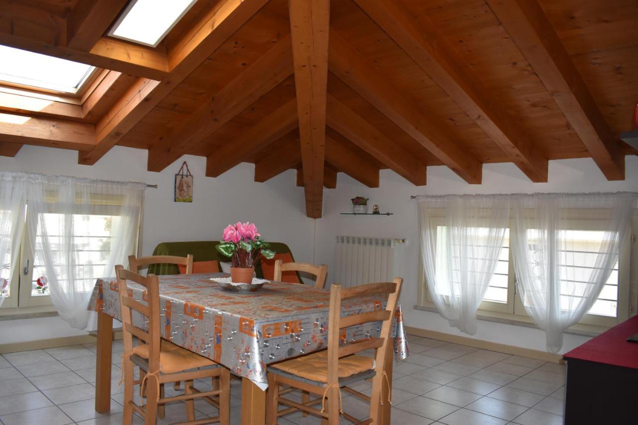 Anna Appartamento Vacanze Monticelli Brusati エクステリア 写真