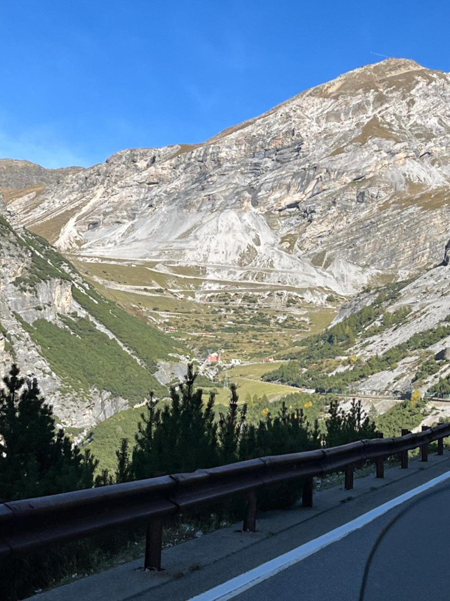 Anna Appartamento Vacanze Monticelli Brusati エクステリア 写真