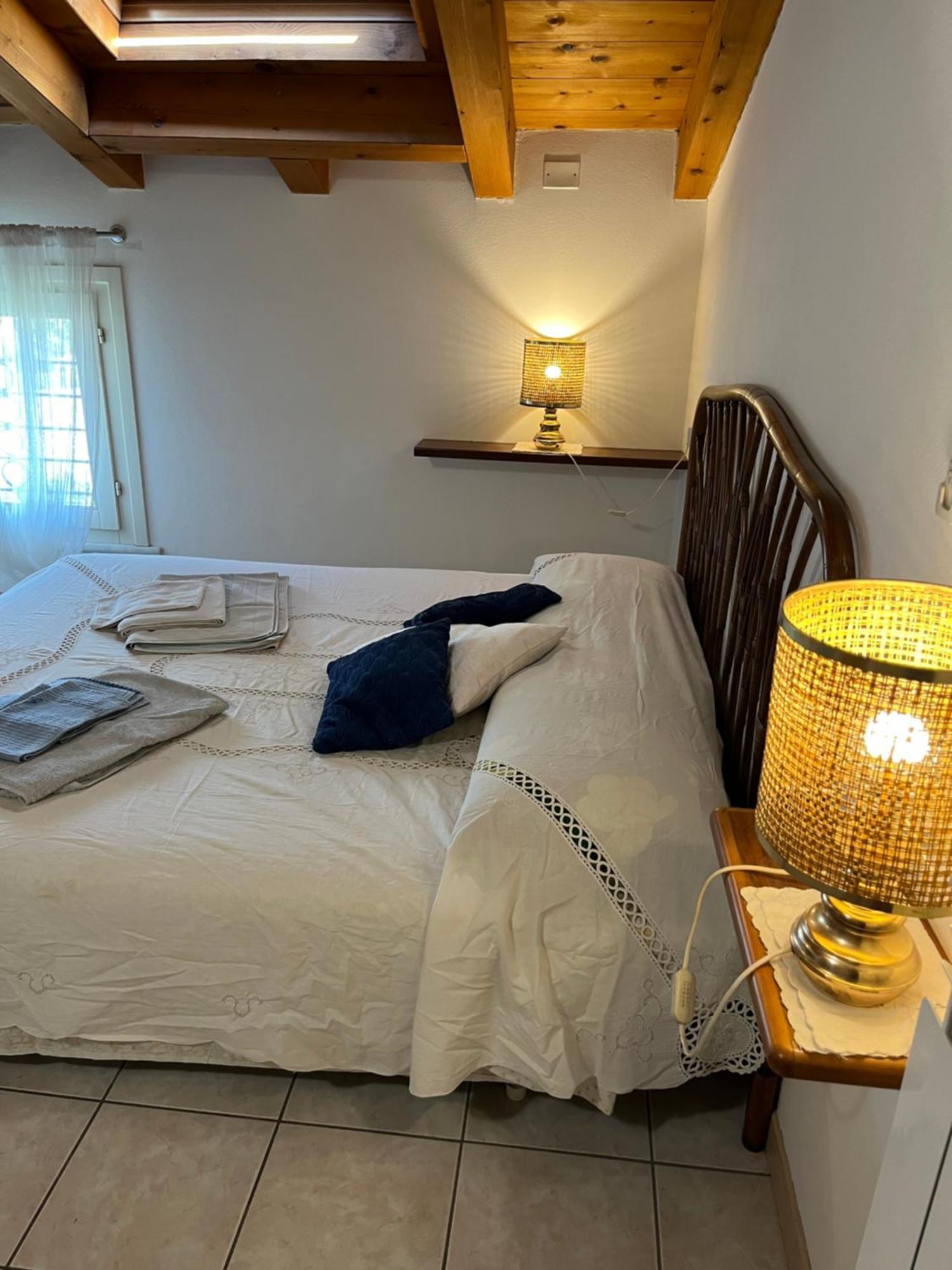 Anna Appartamento Vacanze Monticelli Brusati エクステリア 写真